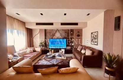 (بنتهاوس  (روف - 3 غرف نوم - 3 حمامات للبيع في مون ريزيدنس - فيفث سكوير - التجمع الخامس - مدينة القاهرة الجديدة - القاهرة