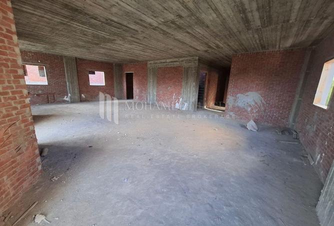 7667054 - Property Image 2