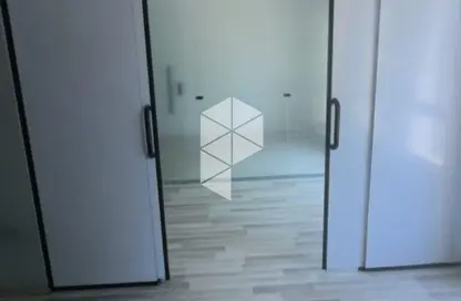 Office Space - 5 Bedrooms - 2 Bathrooms for rent in One Ninety Mall - South Teseen St. - The 5th Settlement - New Cairo City - Cairo