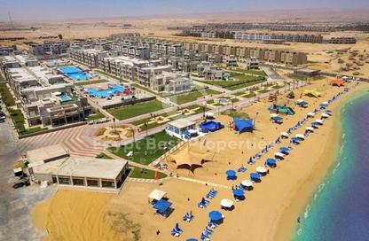 (بنتهاوس  (روف - 4 - 3 للبيع في اروما بيتش - العين السخنة - السويس