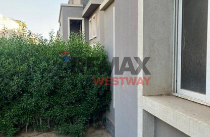 Apartment - 2 Bedrooms - 2 Bathrooms for sale in October Plaza - 6 October Compounds - 6 October City - Giza