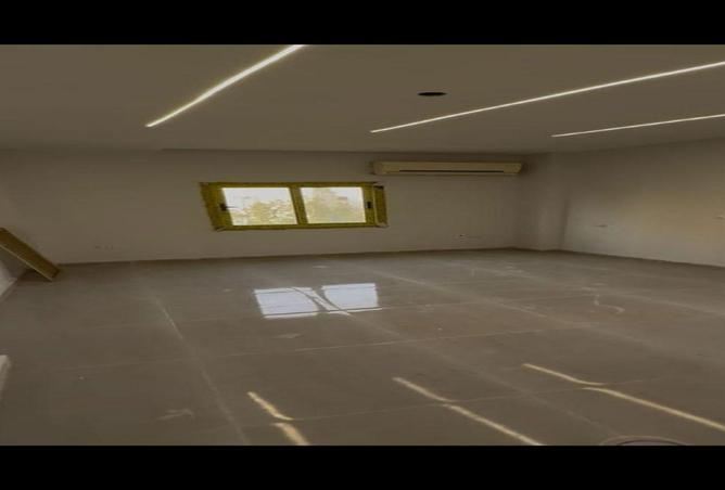 52192080 - Property Main Image