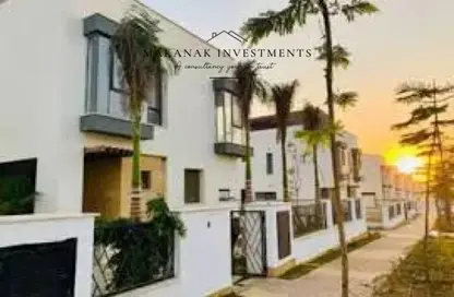 Apartment - 3 Bedrooms - 3 Bathrooms for sale in Sodic East - 6th District - New Heliopolis - Cairo