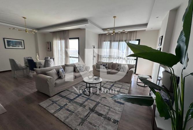 72172215 - Property Main Image