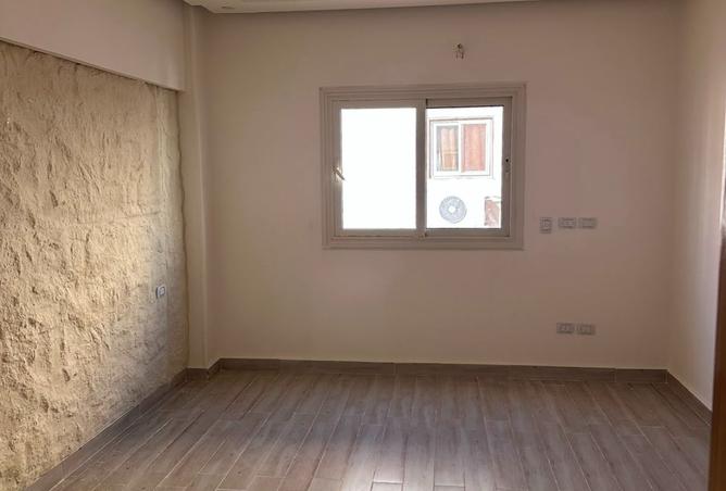 100080501 - Property Main Image