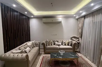 (بنتهاوس  (روف - 3 غرف نوم - 4 حمامات للبيع في ميفيدا - كمبوندات التجمع الخامس - التجمع الخامس - مدينة القاهرة الجديدة - القاهرة