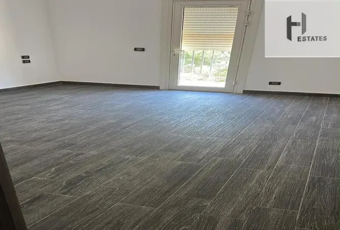 115720333 - Property Image 2