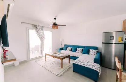 شاليه - 3 غرف نوم - 2 حمامات للبيع في ماونتن فيو راس الحكمة - راس الحكمة - الساحل الشمالي