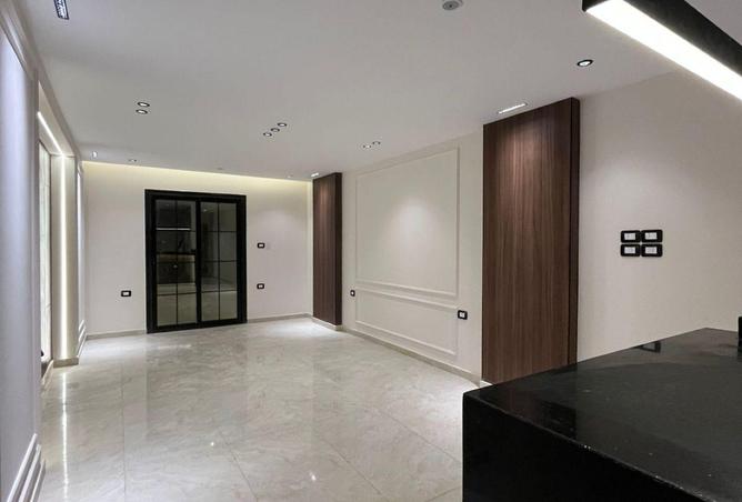 69049007 - صورة العقار 3