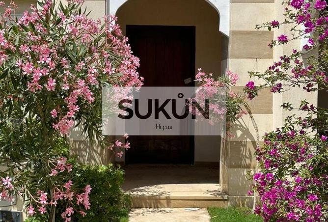 8605304 - Property Image 2