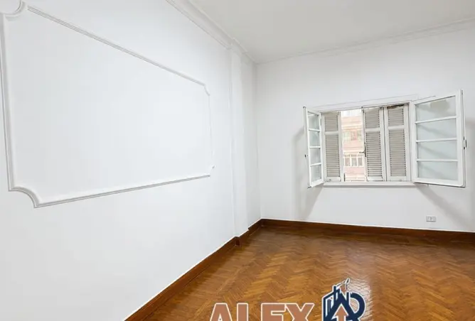 90175917 - Property Image 2