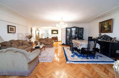 Apartment - 4 Bedrooms - 2 Bathrooms for sale in Mostafa Kamel St. - Smouha - Hay Sharq - Alexandria