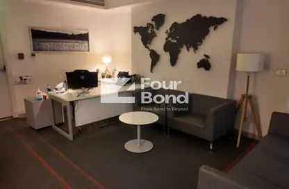 مساحات مكتبية - استوديو - 2 حمامات للايجار في شارع مجمع البنوك - شارع التسعين الجنوبي - التجمع الخامس - مدينة القاهرة الجديدة - القاهرة