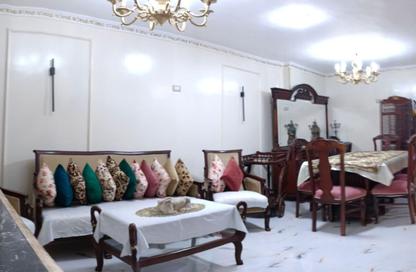 Apartment - 3 Bedrooms - 1 Bathroom for rent in Aal Othman St. - 10th District - Nasr City - Cairo