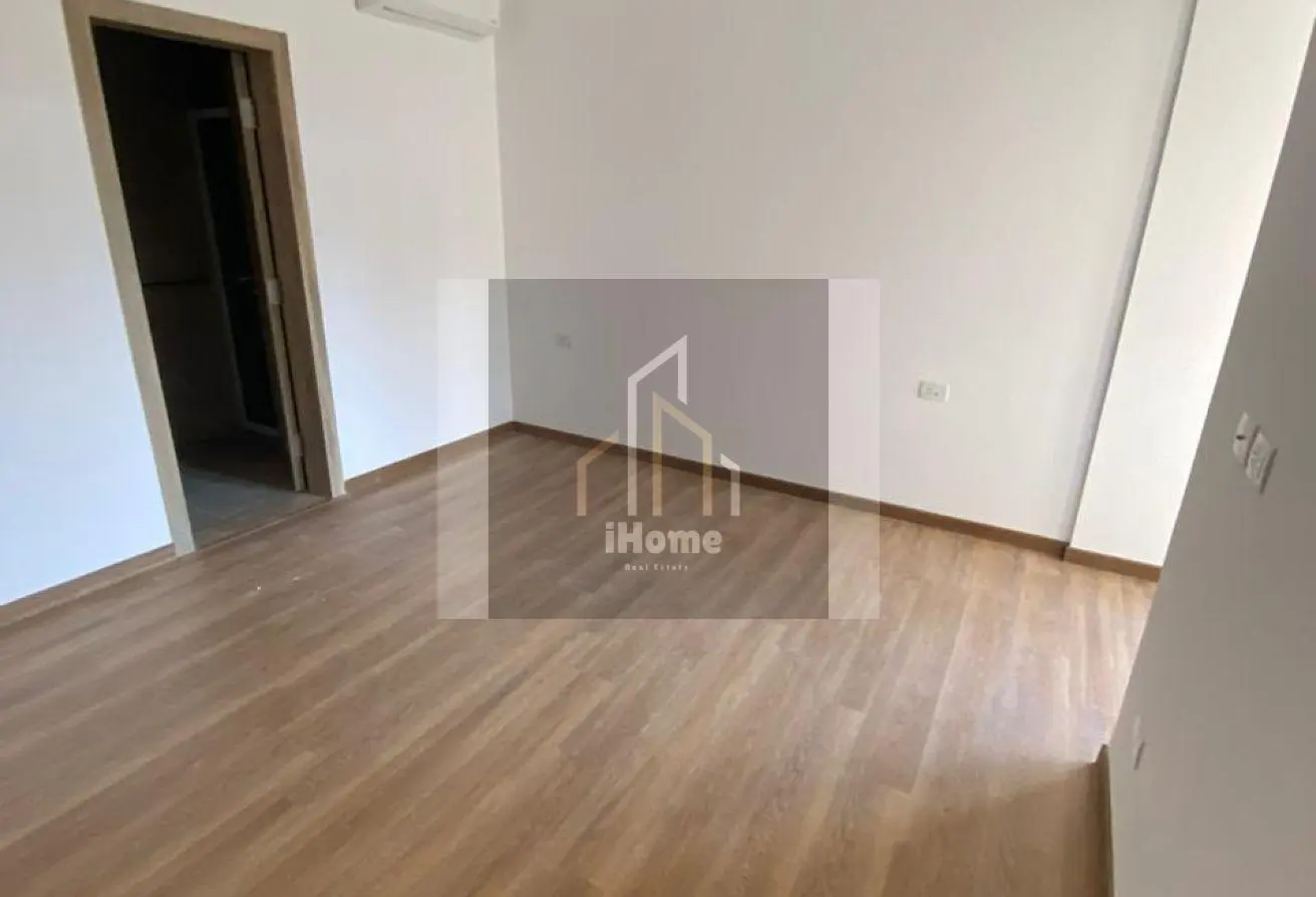 111881956 - Property Main Image
