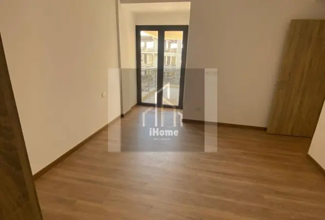 111881956 - Property Image 3