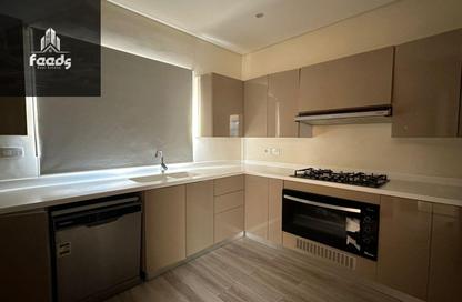 Villa - 5 Bedrooms - 4 Bathrooms for sale in Stone Park - 5th Settlement Compounds - The 5th Settlement - New Cairo City - Cairo