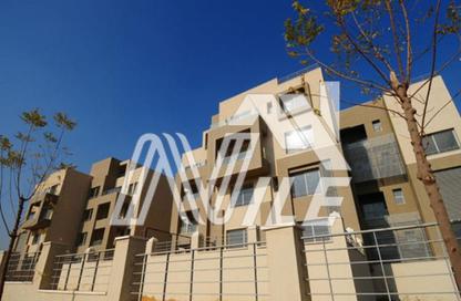 شقة - 2 غرف نوم - 2 حمامات للبيع في فيلدج جيت - المستثمرين الجنوبية - مدينة القاهرة الجديدة - القاهرة