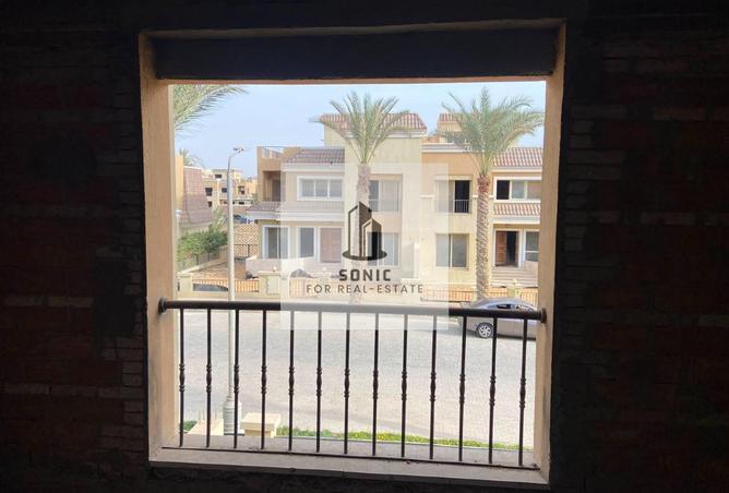 99402258 - Property Image 2
