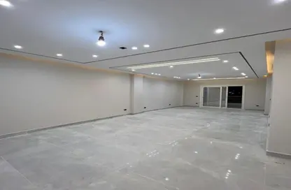 شقة - 3 غرف نوم - 3 حمامات للايجار في اللوتس الجنوبي - حى اللوتس - مدينة القاهرة الجديدة - القاهرة