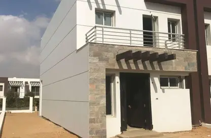 Townhouse - 3 Bedrooms - 3 Bathrooms for sale in Hyde Park - New Cairo City - Cairo