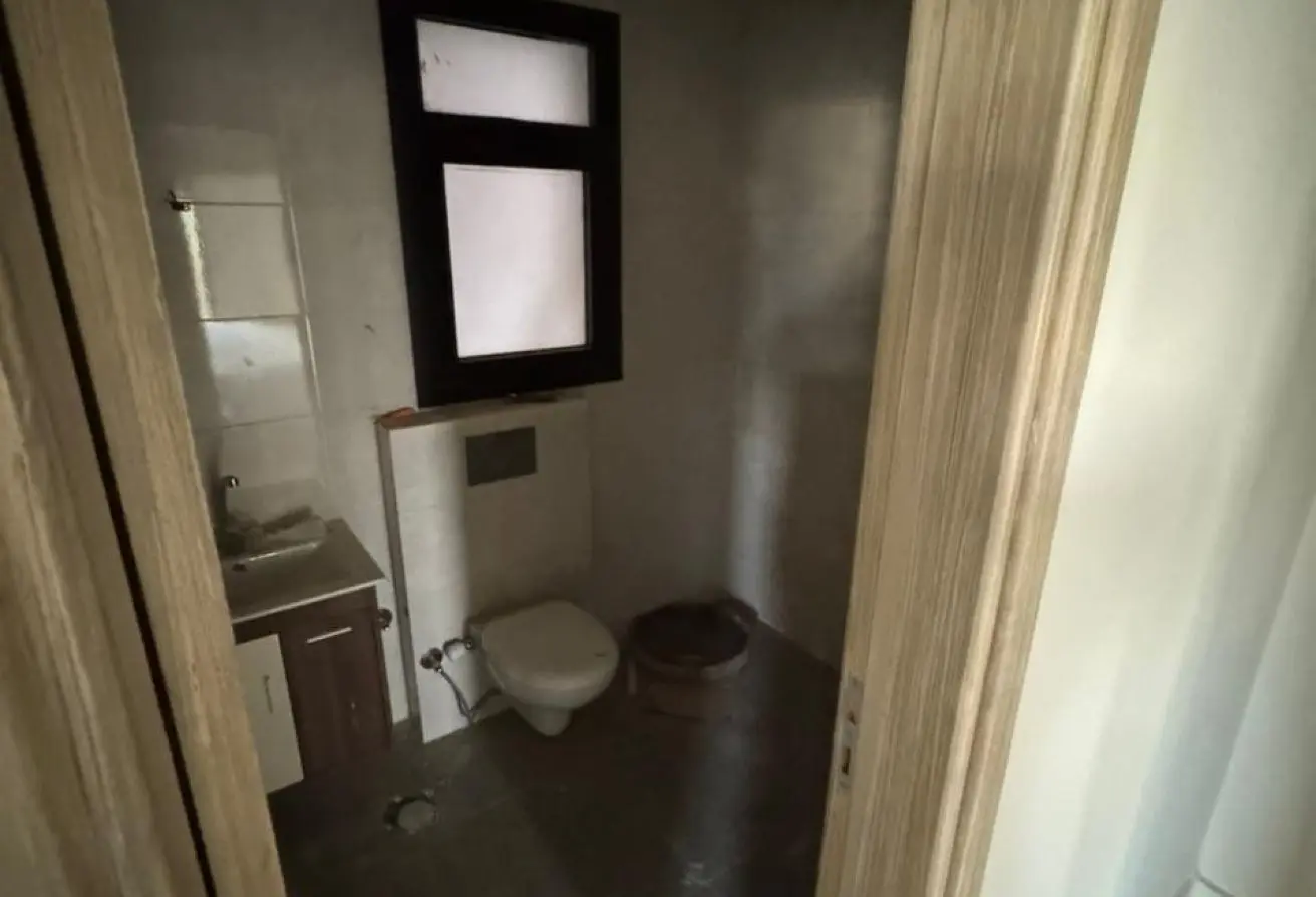 117532186 - Property Main Image