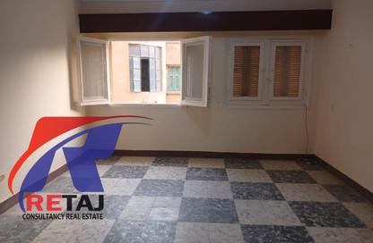 شقة - 2 غرف نوم - 1 حمام للايجار في ميدان سانت فاطيما - ميدان سانت فاطيما - النزهة - القاهرة