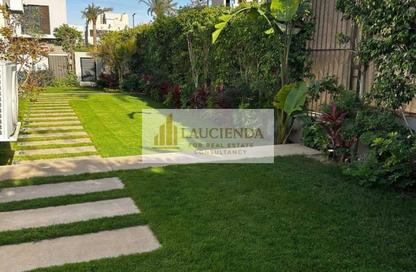 Villa - 3 Bedrooms - 4 Bathrooms for sale in Sodic East - 6th District - New Heliopolis - Cairo