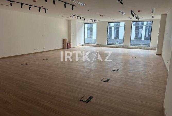 98827713 - Property Image 2