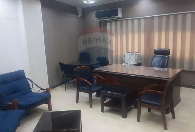 8438807 - Property Main Image