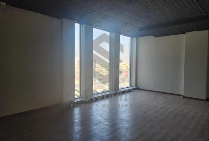 74042870 - Property Main Image