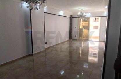 Apartment - 3 Bedrooms - 2 Bathrooms for sale in Miami - Hay Awal El Montazah - Alexandria