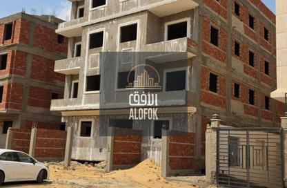 Apartment - 3 Bedrooms - 2 Bathrooms for sale in Bait Alwatan - The 5th Settlement - New Cairo City - Cairo