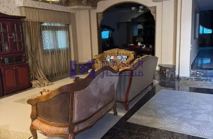 Villa - 7+ Bedrooms - 7+ Bathrooms for sale in El Yasmeen 1 - El Yasmeen - New Cairo City - Cairo