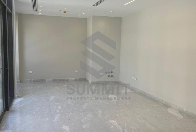 57748556 - Property Image 3