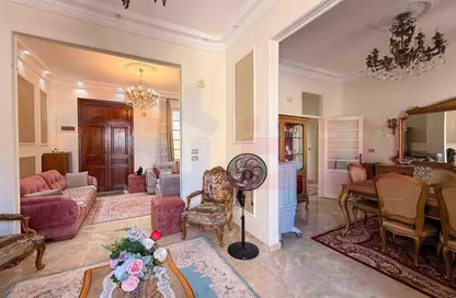 Apartment - 2 Bedrooms - 2 Bathrooms for sale in Port Said St. - Ibrahimia - Hay Wasat - Alexandria