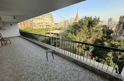 شقة - 2 غرف نوم - 2 حمامات للايجار في شارع شجرة الدر - الزمالك - القاهرة