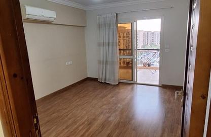 Apartment - 3 Bedrooms - 2 Bathrooms for sale in El Rehab Extension - Al Rehab - New Cairo City - Cairo