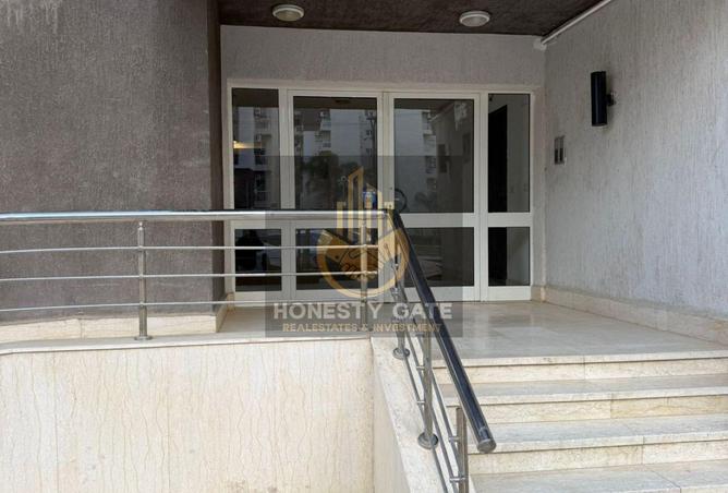 98554093 - Property Image 2