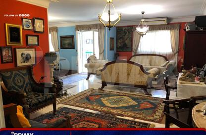 Apartment - 3 - 2 for sale in Al Kanesa Al Angelaya St. - Stanley - Hay Sharq - Alexandria