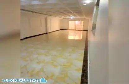 مساحات مكتبية - 3 غرف نوم - 2 حمامات للايجار في ميدان الكورنيش - سبورتنج - حي شرق - الاسكندرية