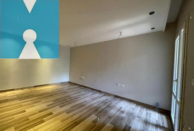 8699981 - Property Image 2