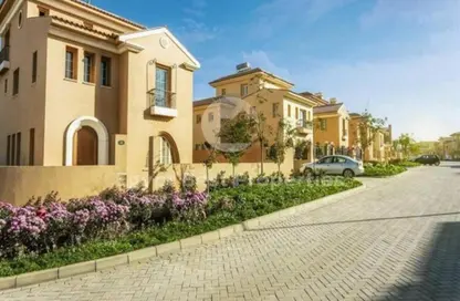 Villa - 4 Bedrooms - 5 Bathrooms for sale in Hyde Park - New Cairo City - Cairo