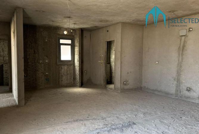 8512400 - Property Image 2