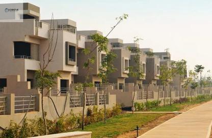 Villa - 5 Bedrooms - 5 Bathrooms for sale in Palm Hills New Cairo - 5th Settlement Compounds - The 5th Settlement - New Cairo City - Cairo